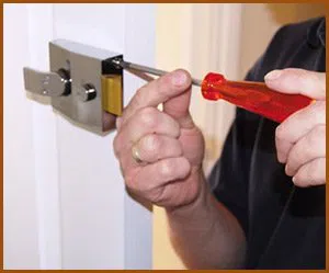 Interstate Locksmith Shop Tampa, FL 813-703-8695 - 13-lock-replace